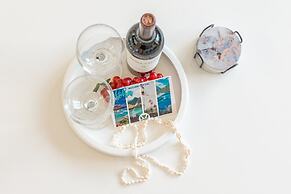 Diamond Head View with King Bed and Double Bed and Parking