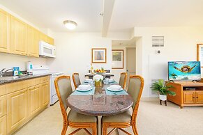 Diamond Head View with King Bed and Double Bed and Parking