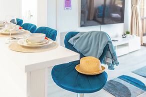 Diamond Head View with King Bed and Double Bed and Parking