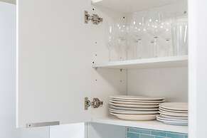 Diamond Head View with King Bed and Double Bed and Parking