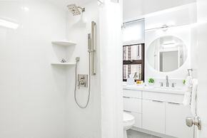 Diamond Head View with King Bed and Double Bed and Parking