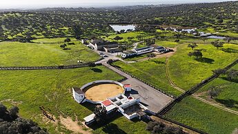 HOTEL RURAL FINCA BARRAL
