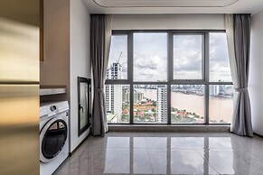 Wealth Mansion Suite River View by Soben