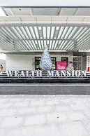 Wealth Mansion Suite River View by Soben