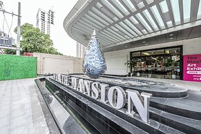 Wealth Mansion Suite River View by Soben