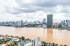 Wealth Mansion Suite River View by Soben