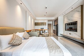 Wealth Mansion Suite River View by Soben