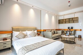 Wealth Mansion Suite River View by Soben