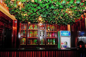 Kashvalley Hotel and Suites
