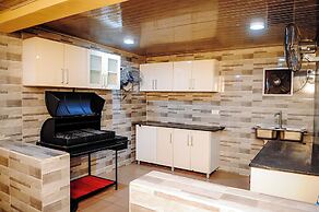 Kashvalley Hotel and Suites