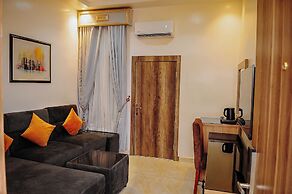 Kashvalley Hotel and Suites