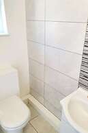 1-bed Suite - Sleeps 3 - Parking - Near Bluewater