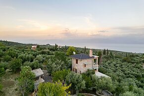 Stone Farmhouse in Groves - Sea Mountain Views