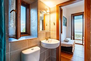 Stone Farmhouse in Groves - Sea Mountain Views