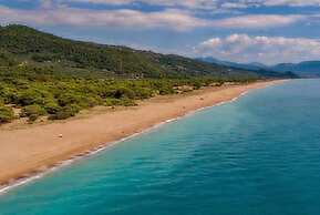 Stone Farmhouse in Groves - Sea Mountain Views