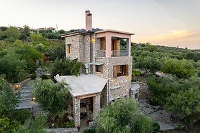 Stone Farmhouse in Groves - Sea Mountain Views