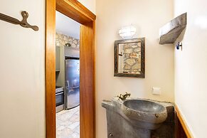 Stone Farmhouse in Groves - Sea Mountain Views