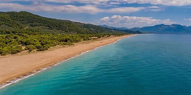 Mountain Oasis - Pool Playground Near Neda Falls