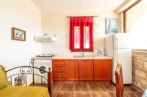 Mountain Oasis - Pool Playground Near Neda Falls