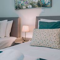 Zografou Bright Getaway - Athens City Escape