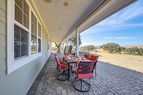 Paso Robles Gem w/ On-site Vineyard: Pets Welcome!