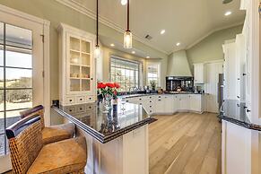 Paso Robles Gem w/ On-site Vineyard: Pets Welcome!