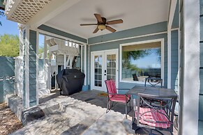 A-frame w/ Patio & Mtn Views: Arizona Retreat