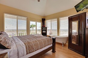 Private Outdoor Oasis - Apache Junction Home!