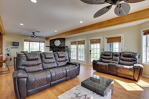 Private Outdoor Oasis - Apache Junction Home!
