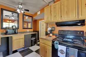 Patio w/ Desert Views: Apache Junction Abode