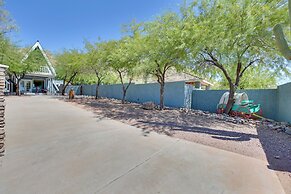 A-frame w/ Patio & Mtn Views: Arizona Retreat