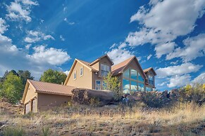 Luxe Florissant Home w/ Pikes Peak Views!