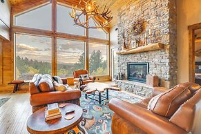 Luxe Florissant Home w/ Pikes Peak Views!
