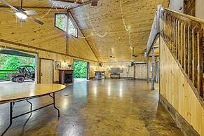 28 Acres: Home w/ Barn & Fire Pit Near Franklin!