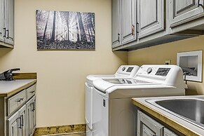 28 Acres: Home w/ Barn & Fire Pit Near Franklin!