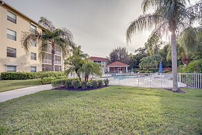 Naples Condo 10 Mi to Beach: Pool & Hot Tub Access