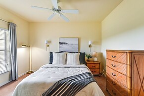 Naples Condo 10 Mi to Beach: Pool & Hot Tub Access