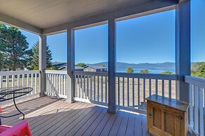 Lakefront Cabin w/ Water & Mtn Views in Chiloquin