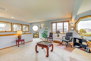 Unique Home w/ Beautiful Mtn Views!