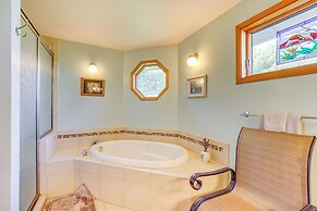 Unique Home w/ Beautiful Mtn Views!