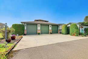 Unique Home w/ Beautiful Mtn Views!