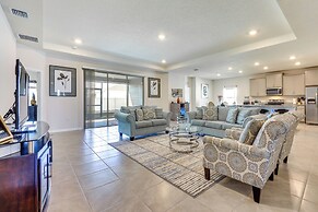 Pet-friendly Home w/ Screened Patio in Newberry!