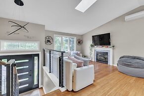 Minimal Modern Home Getaway 4 Bedroom Home