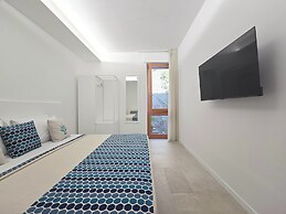 Capri Koral Guest House