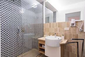 Capri Koral Guest House