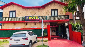 HOTEL ARCADIA PLUTUS