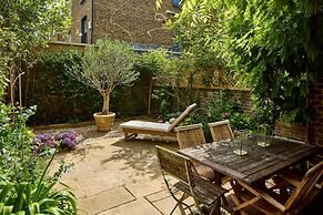 Enchanting Garden Getaway