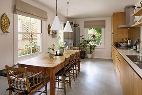 Enchanting Garden Getaway