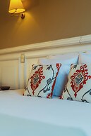 Number 11 Exclusive Guesthouse