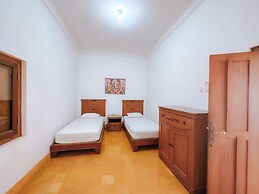 Maharani Villa Yogyakarta